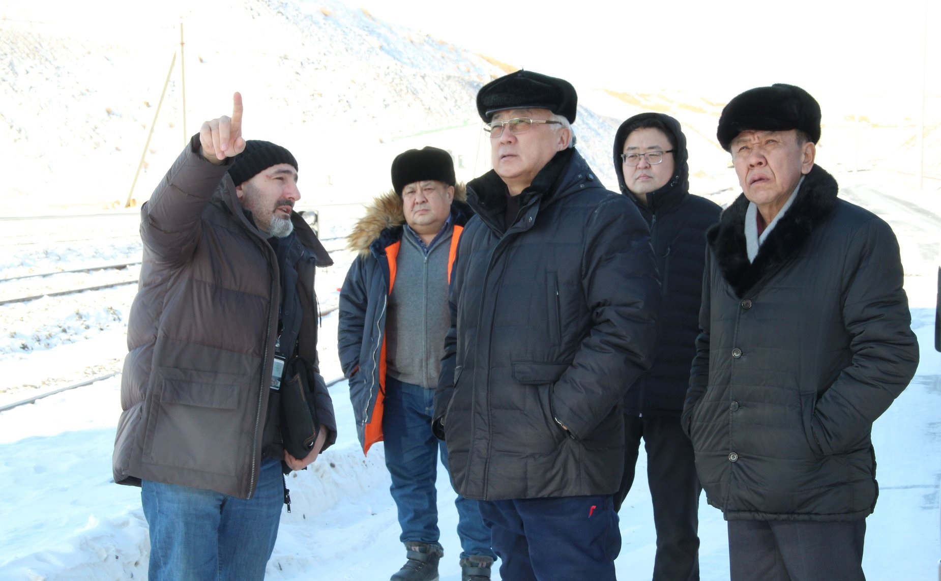 参议员拜尔·扎姆苏耶夫对后贝加尔斯克粮食铁路终端站进行了工作访问